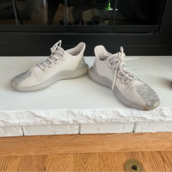 Adidas Tubular Sneakers - Picture 5 of 10